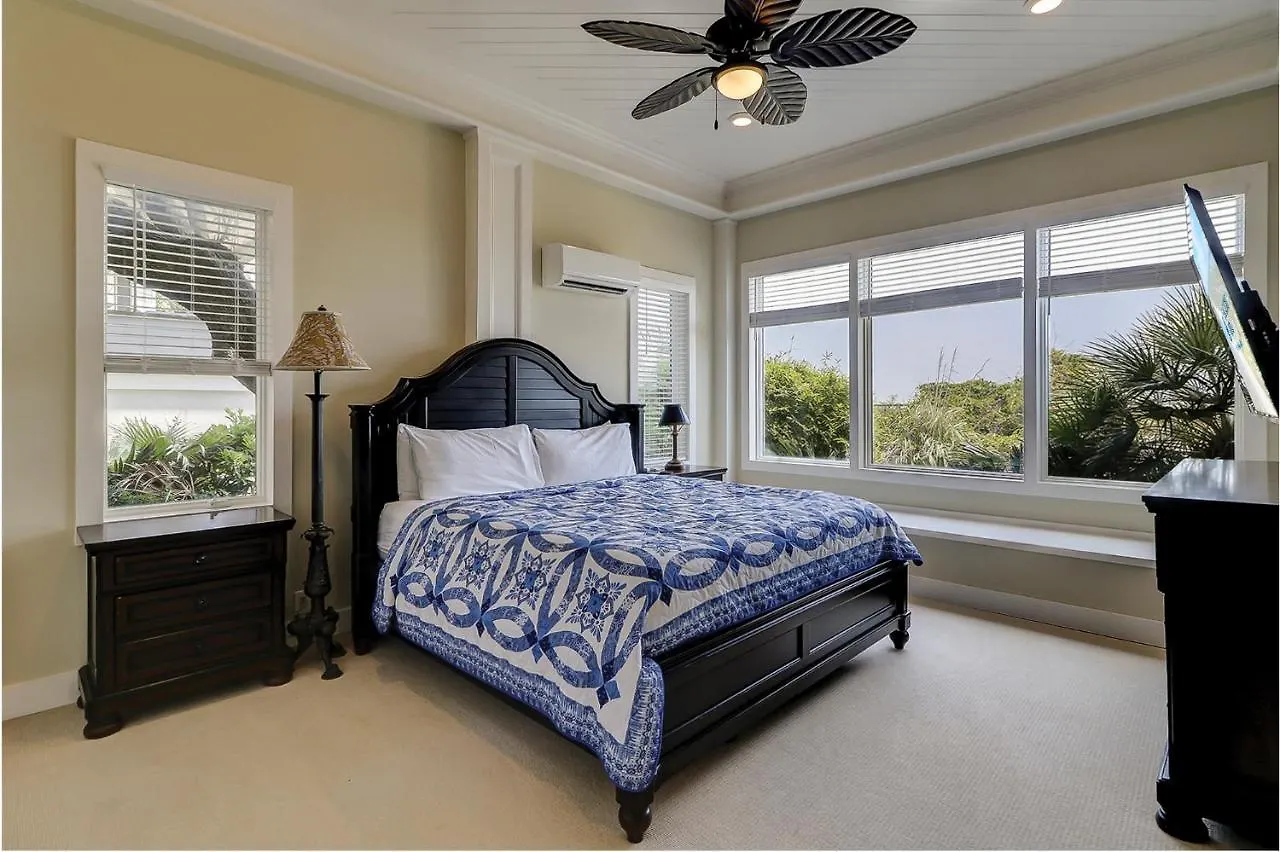 11 Iron Clad Villa Hilton Head Island 0*,  United States
